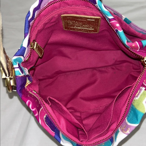 Coach Signature Poppy Graffiti Crossbody Shoulder Bag F19454 Gold Multicolor - Picture 11 of 12